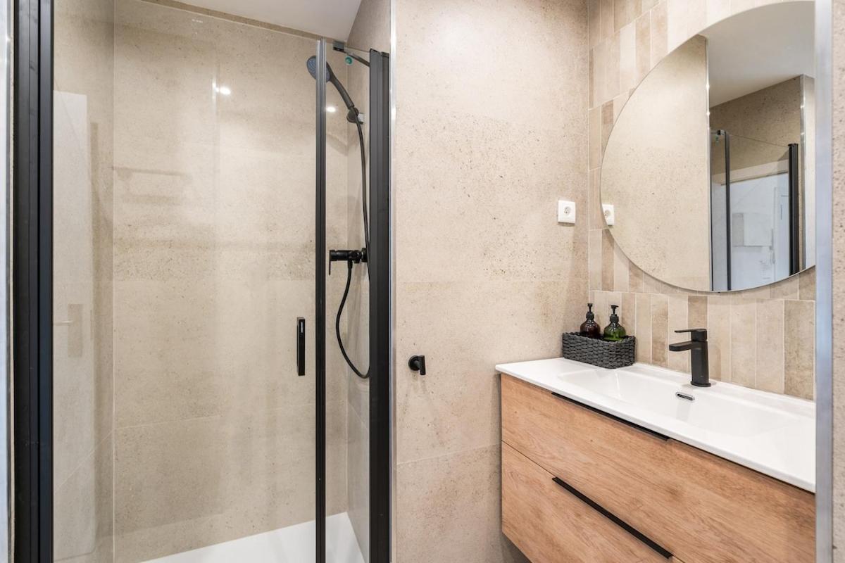 Lodging Apartments Liceu G1 바르셀로나 외부 사진