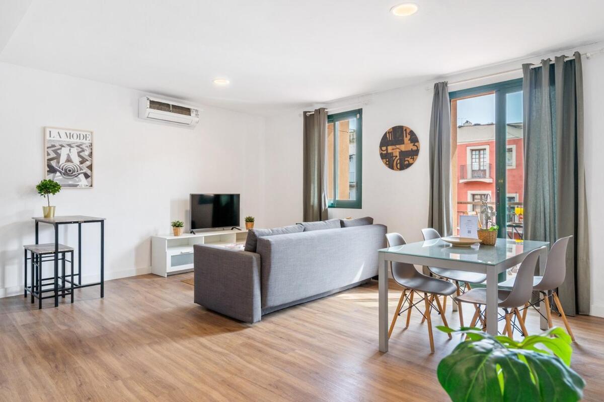 Lodging Apartments Liceu G1 바르셀로나 외부 사진